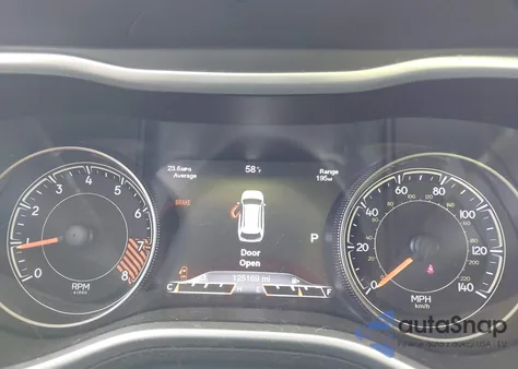 2015 Jeep Cherokee Trailhawk z USA, uszkodzony, nr VIN 1C4PJMBS6FW503362